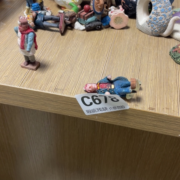 小***芙摆件孤品老货微瑕瓷