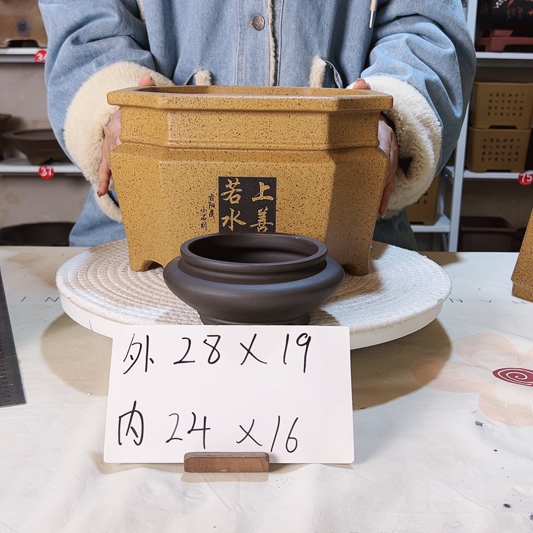 紫砂花盆紫砂花盆