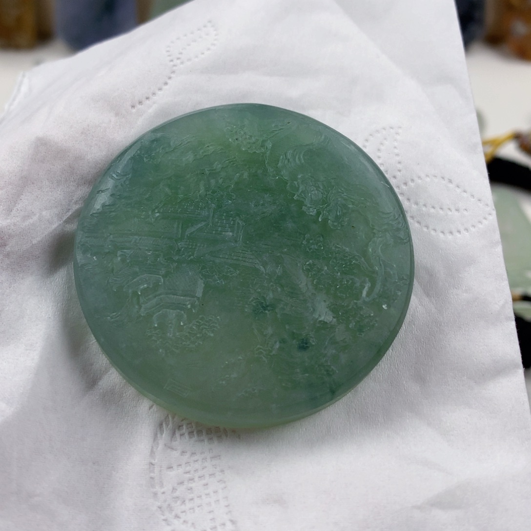 定制翡翠未镶嵌山水 毛货无鉴赏期