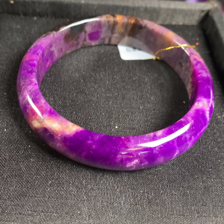 苏纪石（舒俱来）手镯未镶嵌