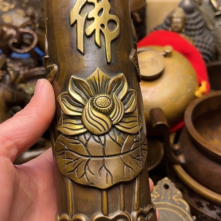 精美铜器批发档口