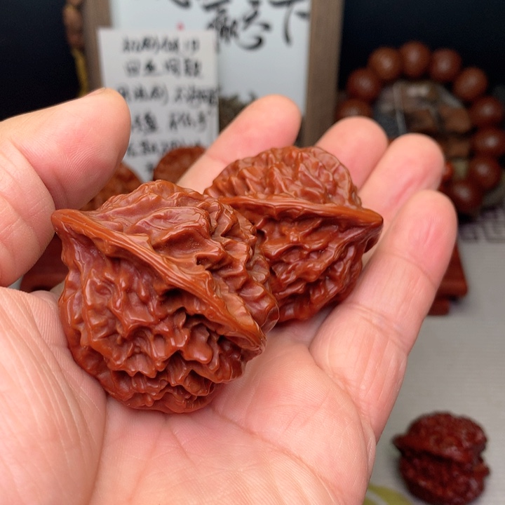 文玩核桃把件K****g帝王