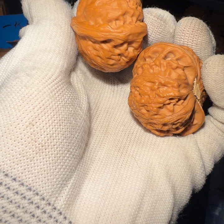 文玩核桃吊坠宫灯随机