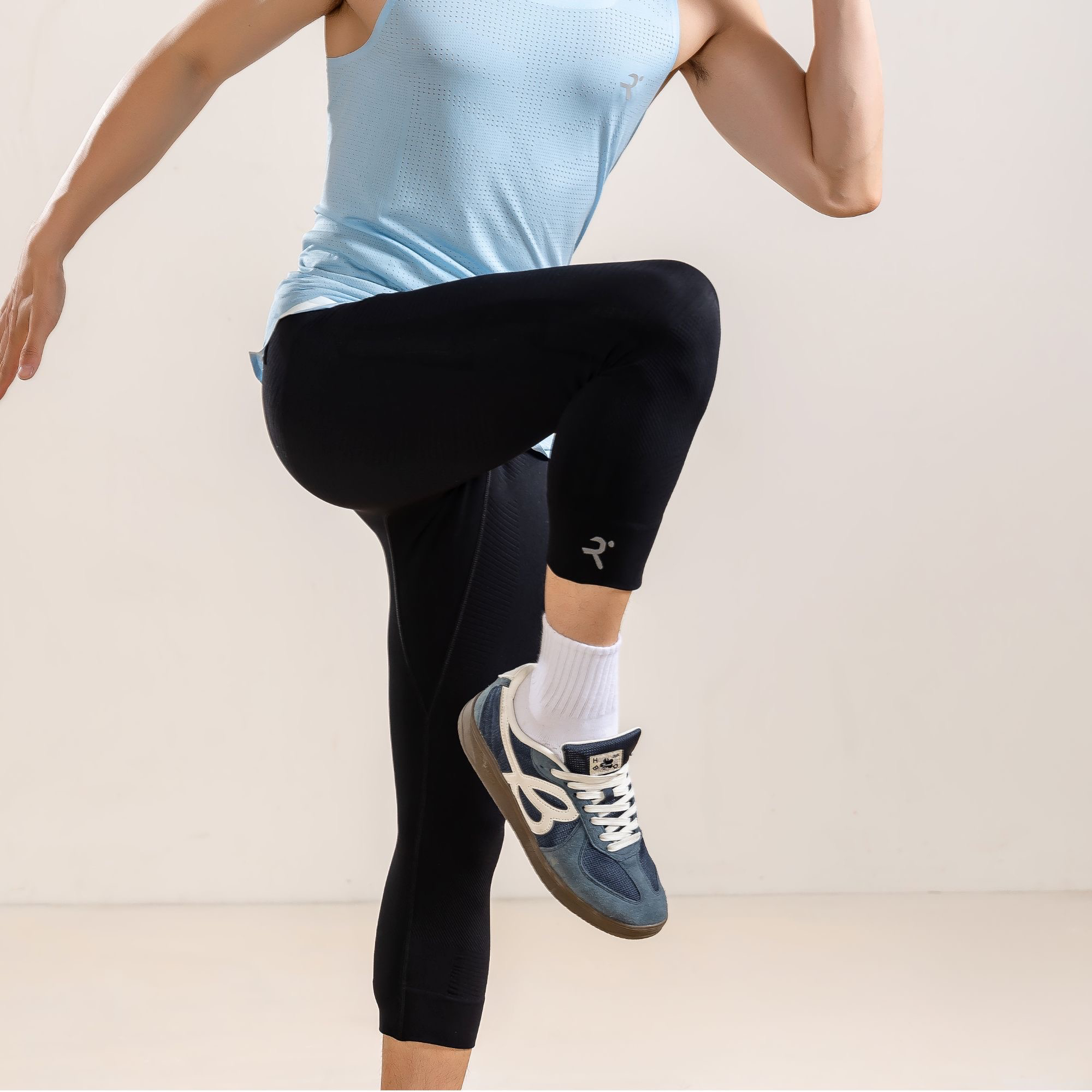 跑神跑步运动健身骑行滑雪速干压缩裤男女同款七分裤