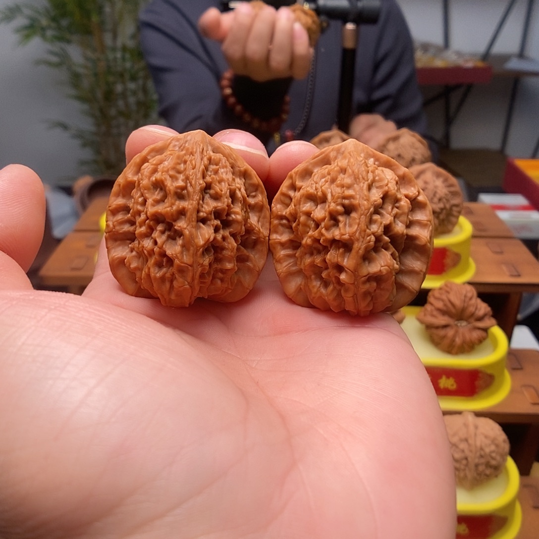 文玩核桃吊坠马老四41