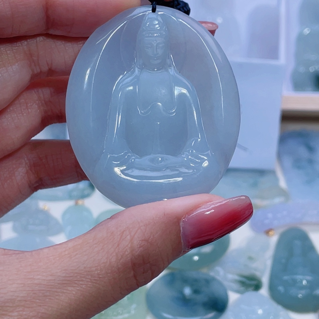 翡翠颈饰未镶嵌风**伴