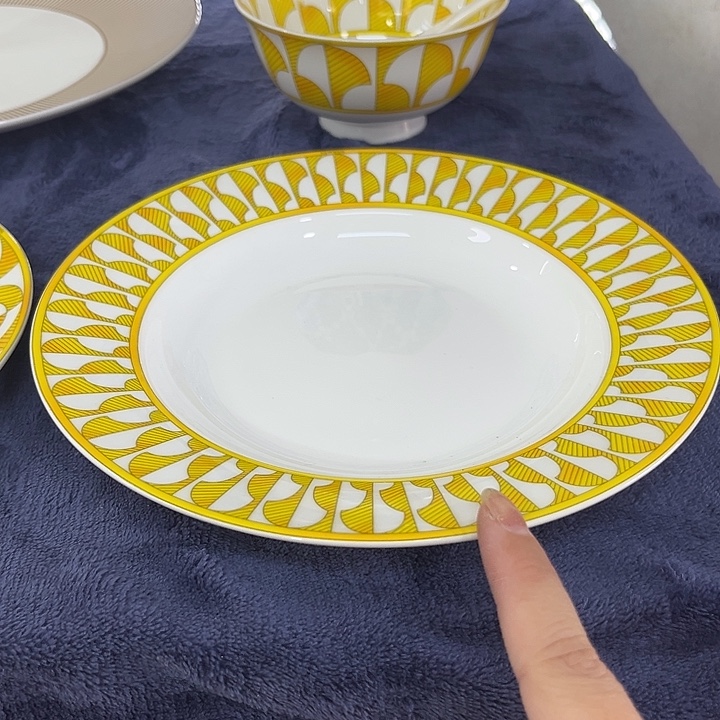 瓷片书斋的主人是一位著名