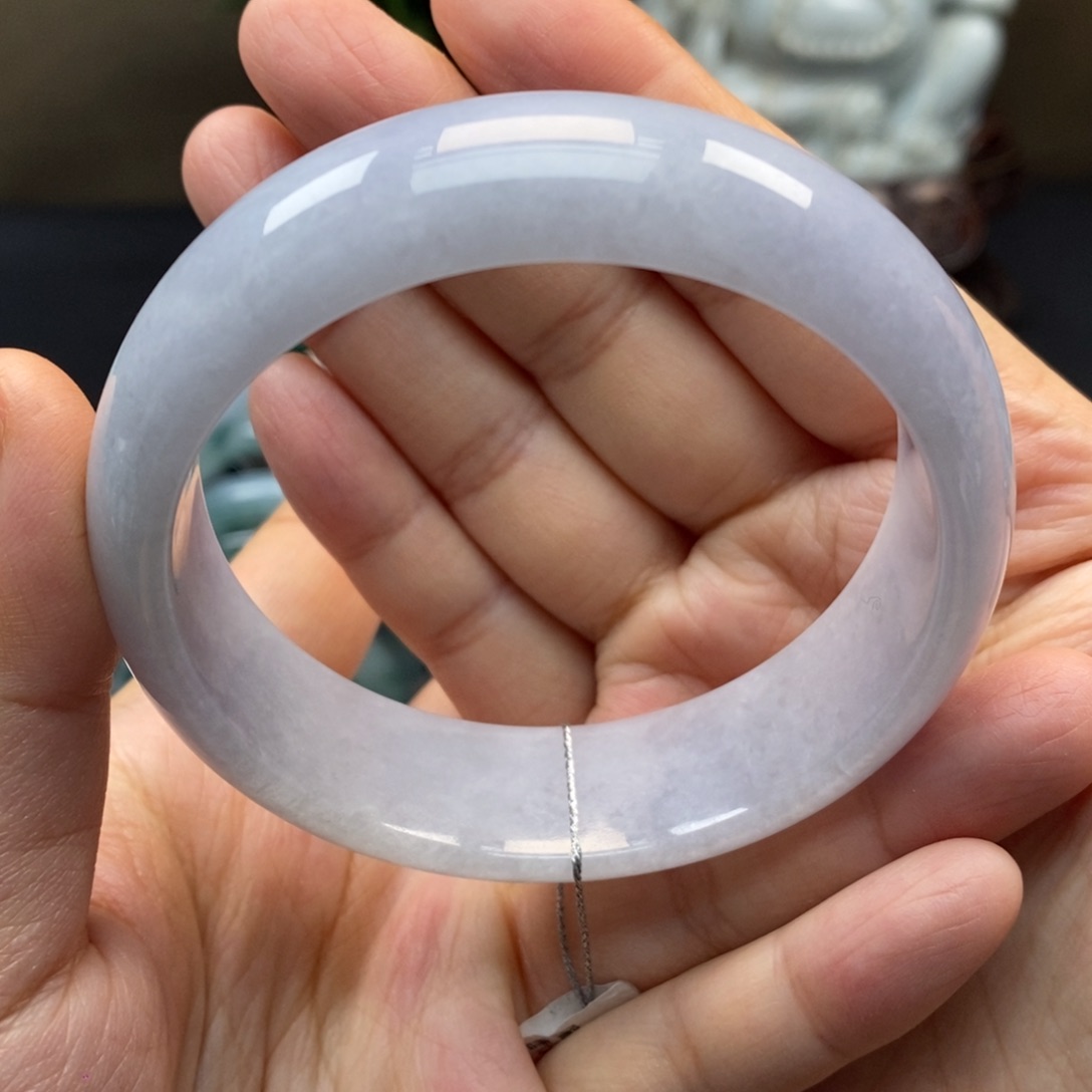 翡翠手镯未镶嵌天然