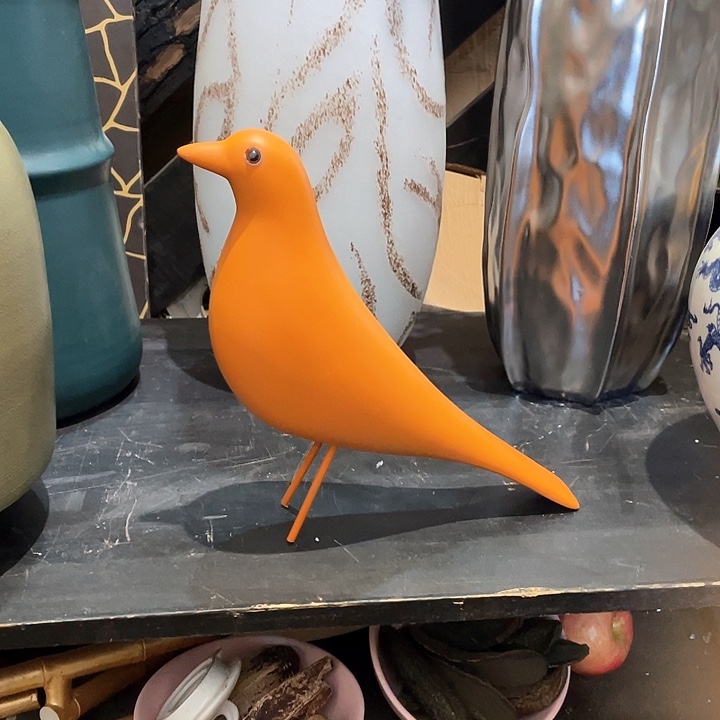 甘**净陶瓷花瓶，仿真绿植。