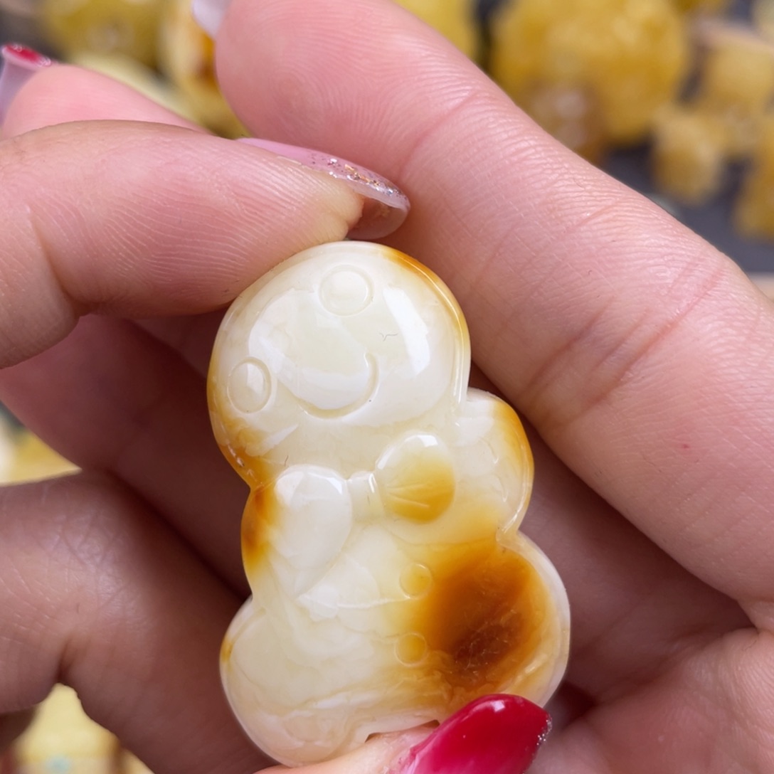 琥珀裸石未镶嵌蜜蜡