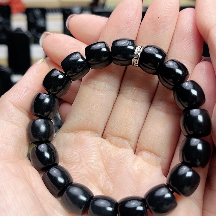 和田玉手链未镶嵌夜***～卡12直切高羊脂