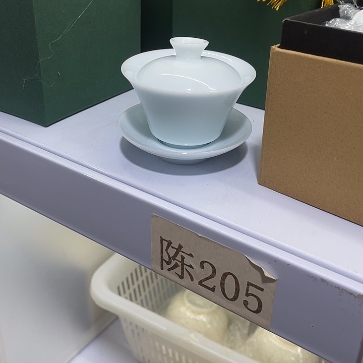 福利待遇多多哦哦哦