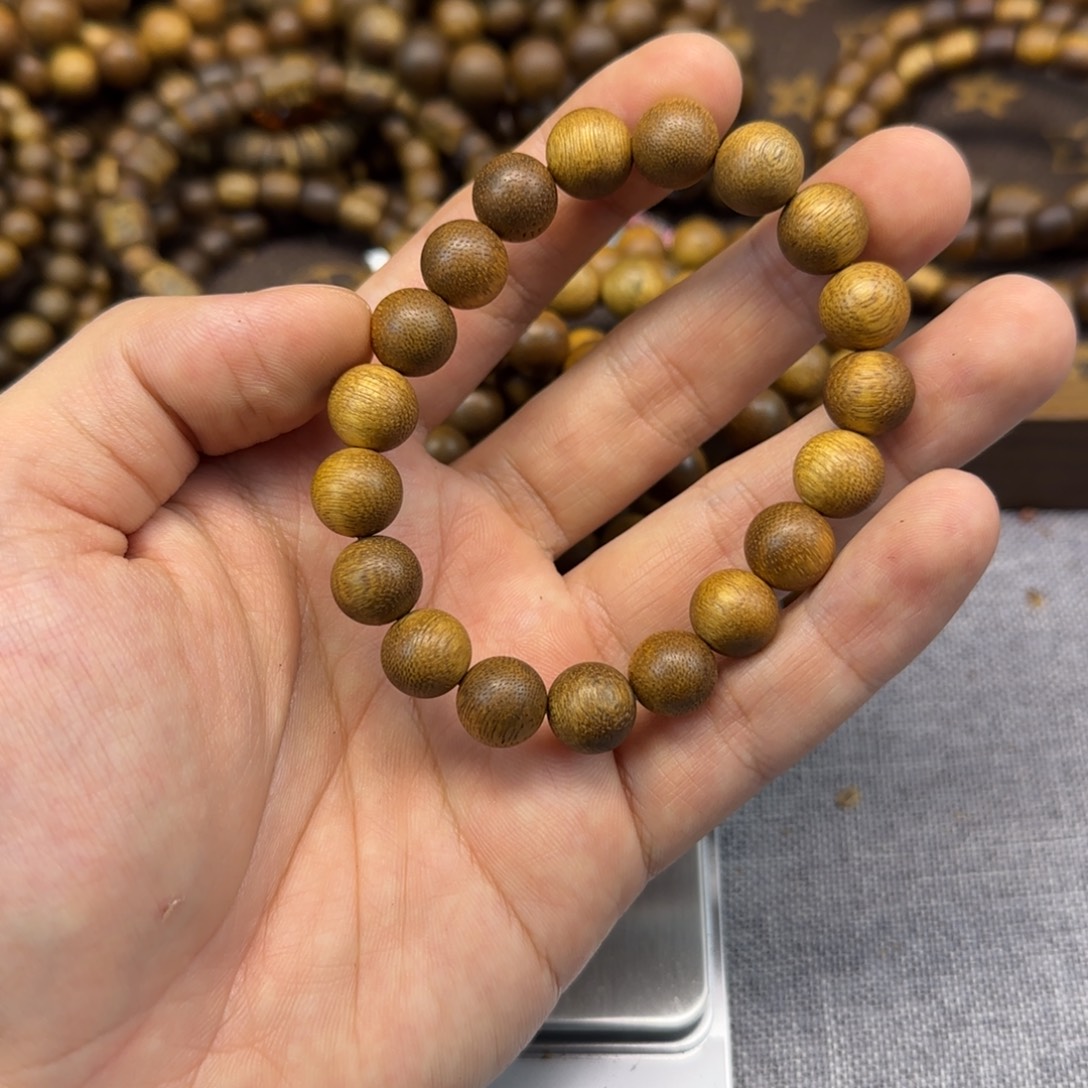 沉香碎屑沉香10圆珠海南老乌身国香白棋9分沉