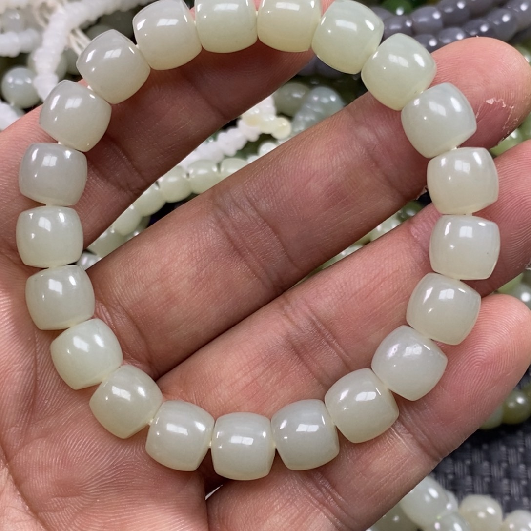 和田玉手链未镶嵌