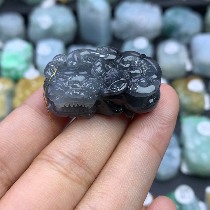 翡翠未镶嵌颈饰天然缅甸翡翠