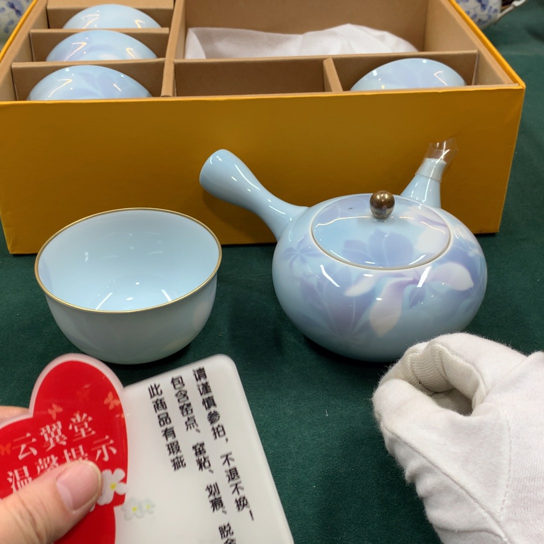 摆件全是大漂亮瓷器啊美美哒