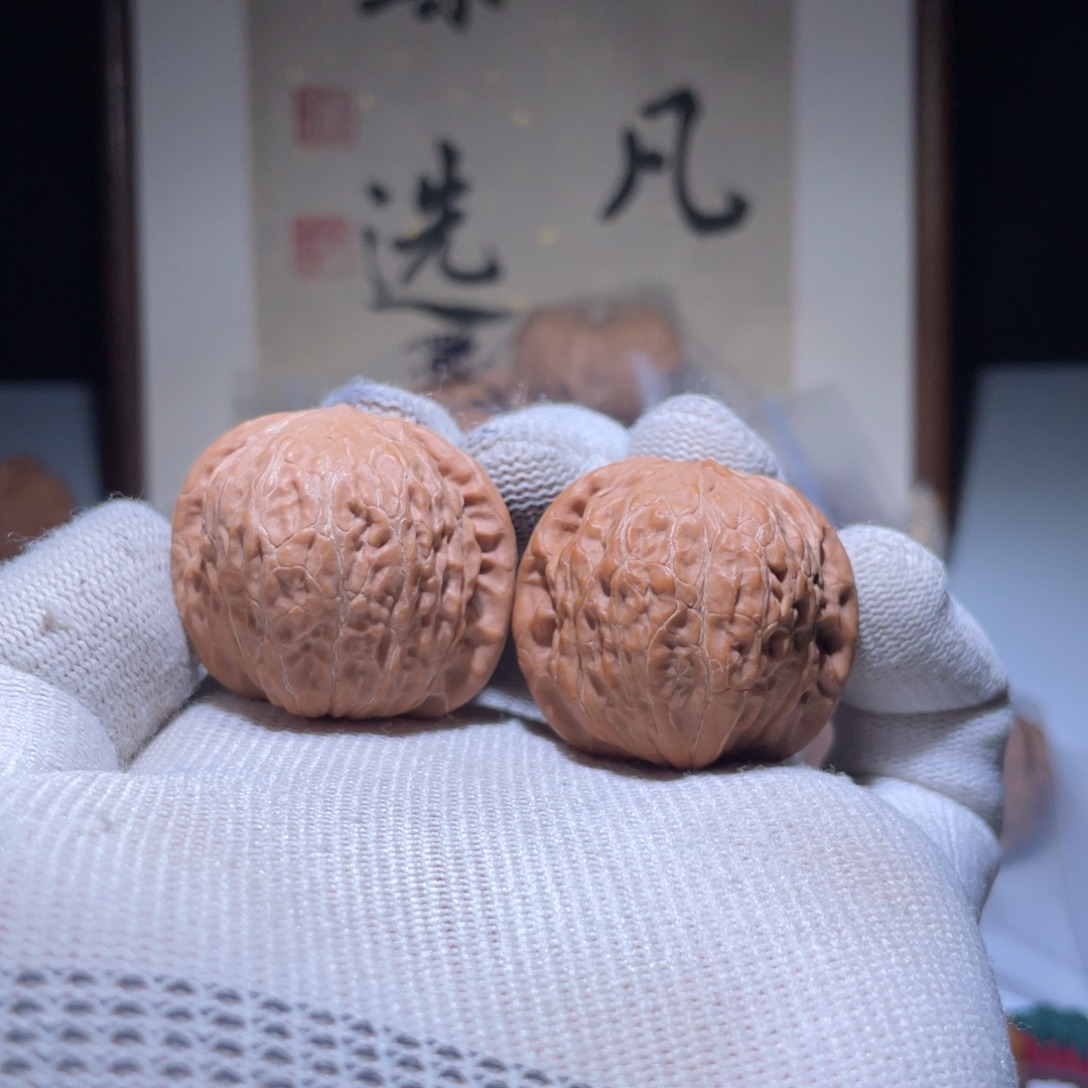 酷***桃文玩核桃吊坠铁锤