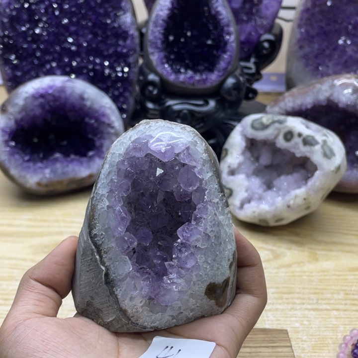 未镶嵌大型摆件（非配饰）紫晶