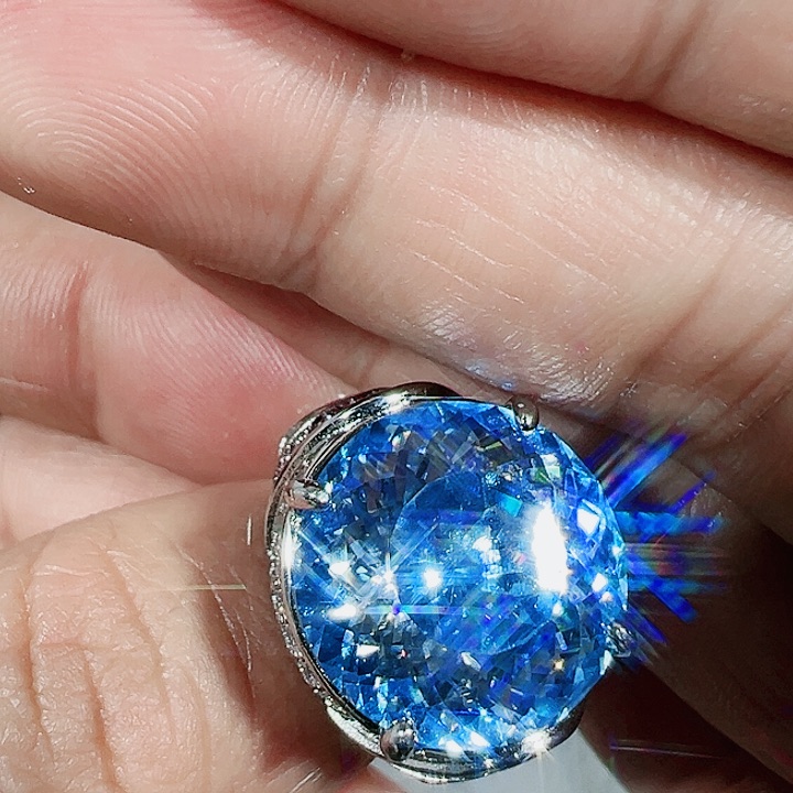 红宝石颈饰未镶嵌