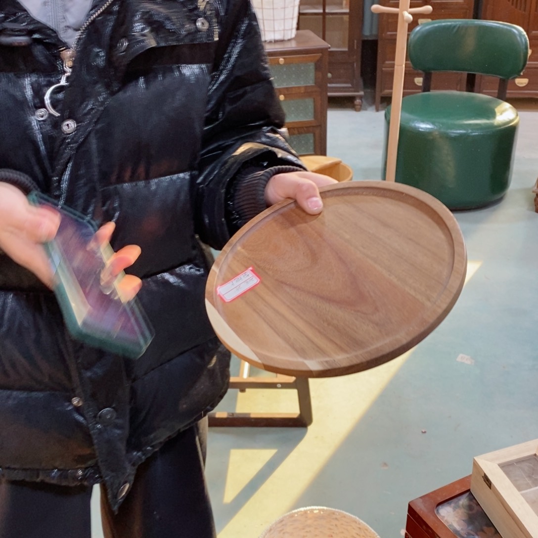 木闪购拍一发二编号0106