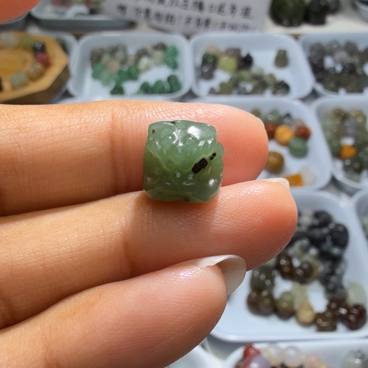 未镶嵌和田玉珠宝半成品