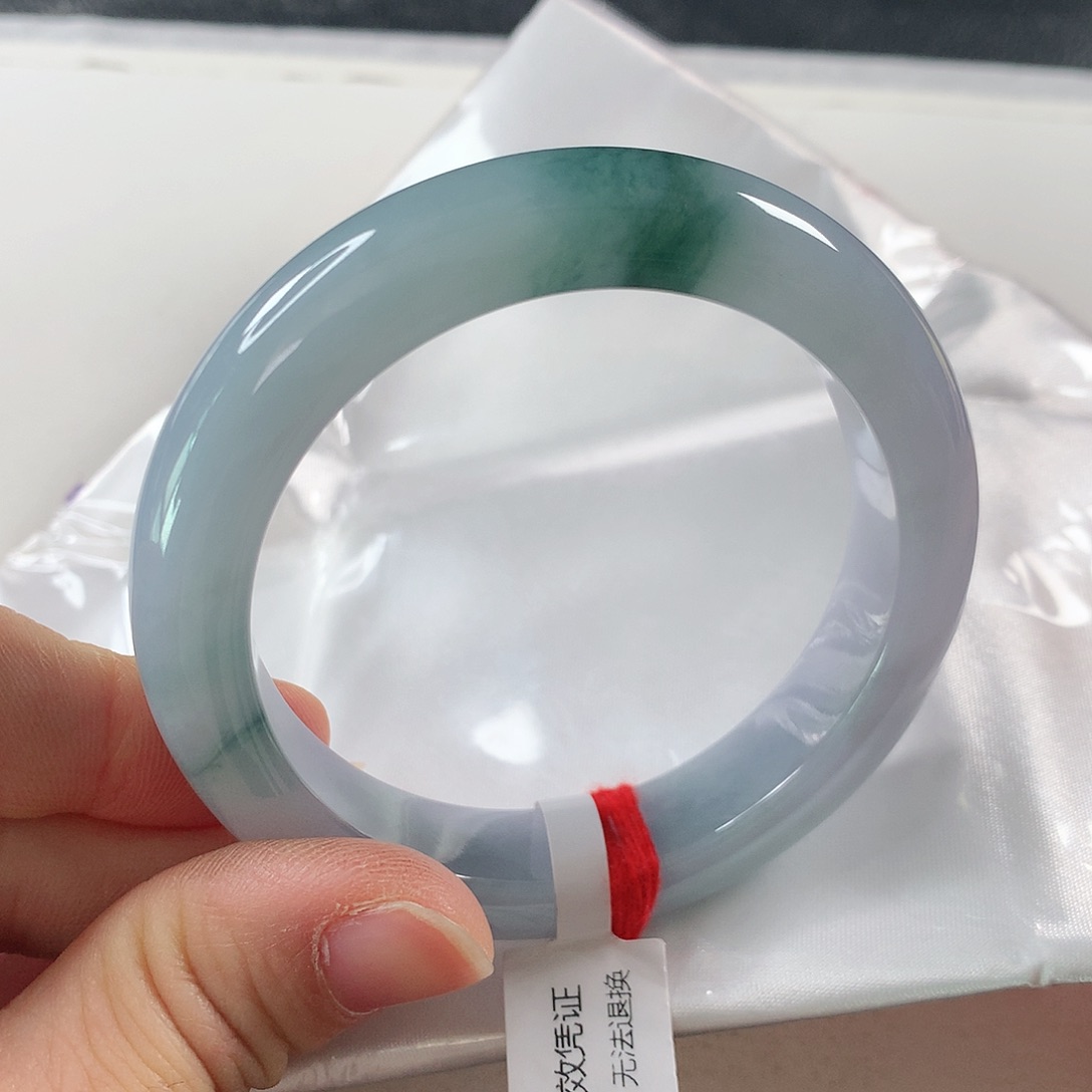 翡翠手镯未镶嵌①⑥③