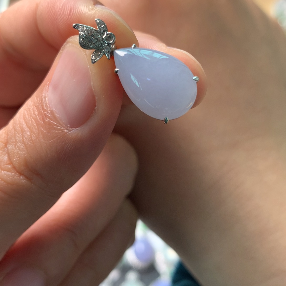 翡翠吊坠(不含链)18K金镶嵌紫罗兰水滴