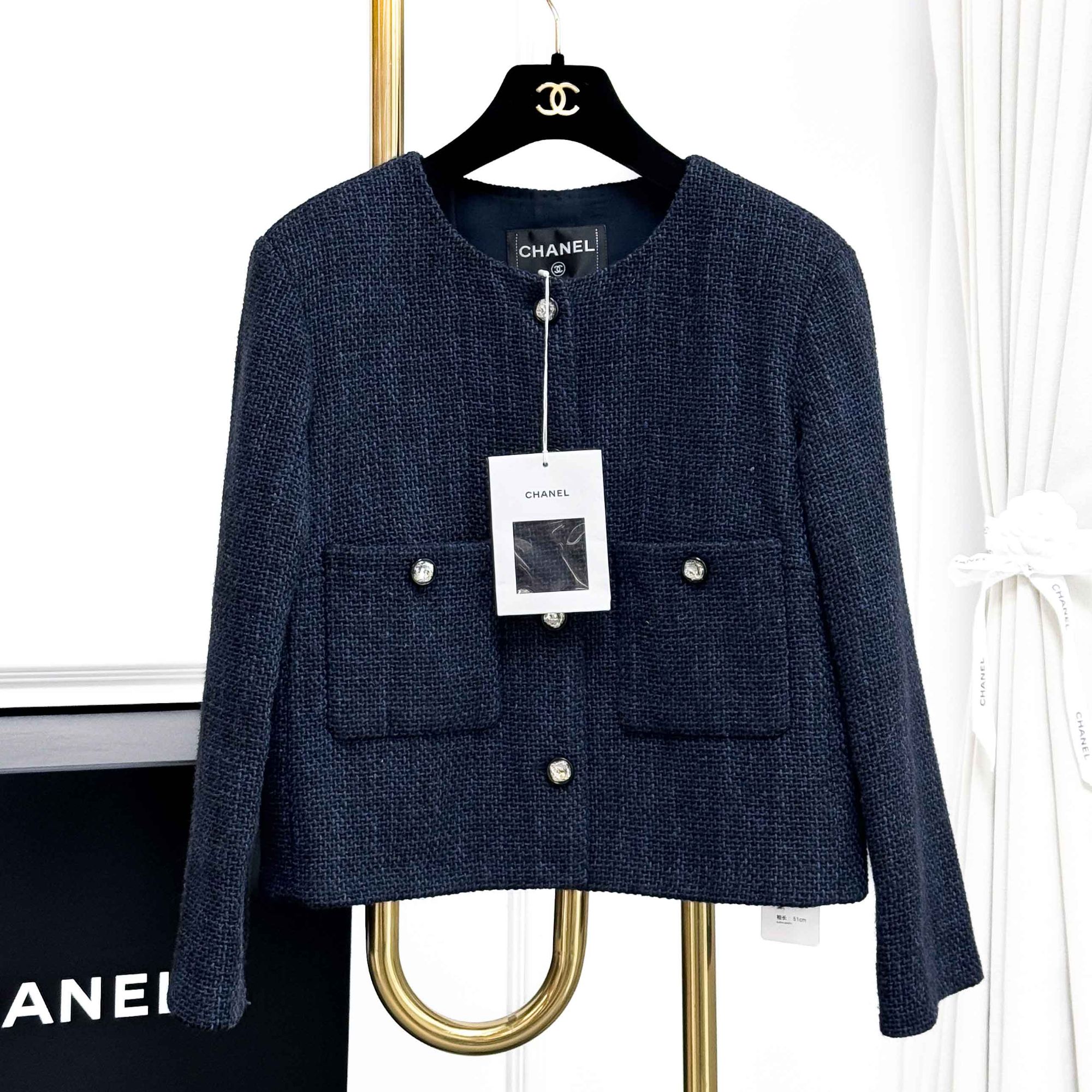 99新 Chanel/香奈儿 36码21B藏蓝色钻扣圆领长袖编织外套