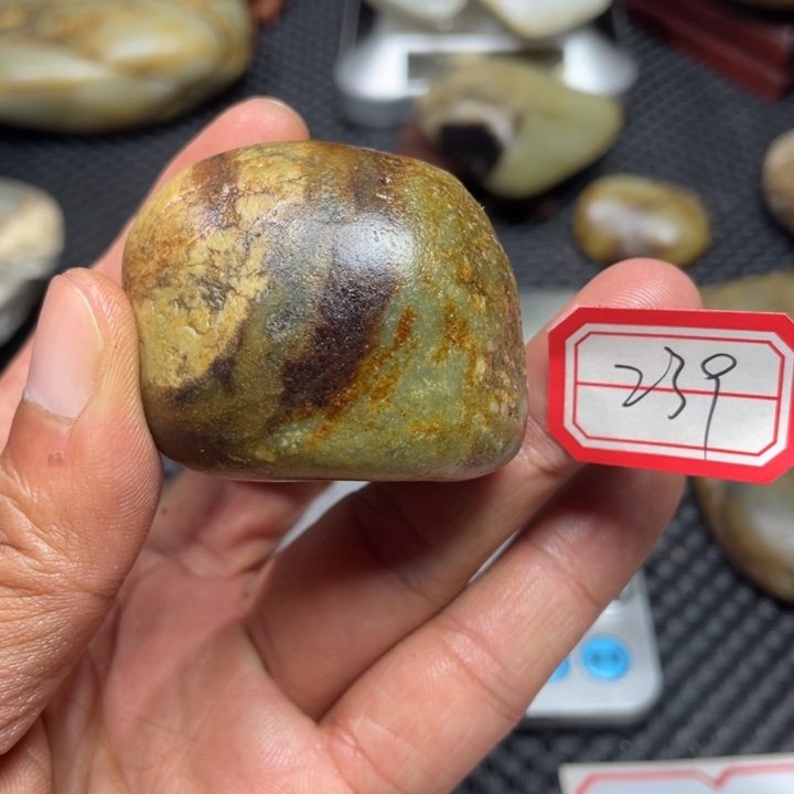 颈饰未镶嵌和田玉239