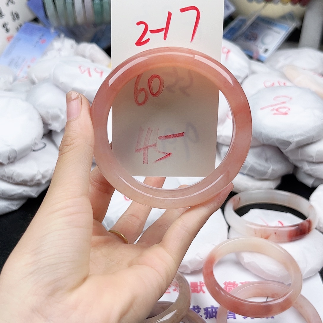 石英质玉未镶嵌手镯2.17