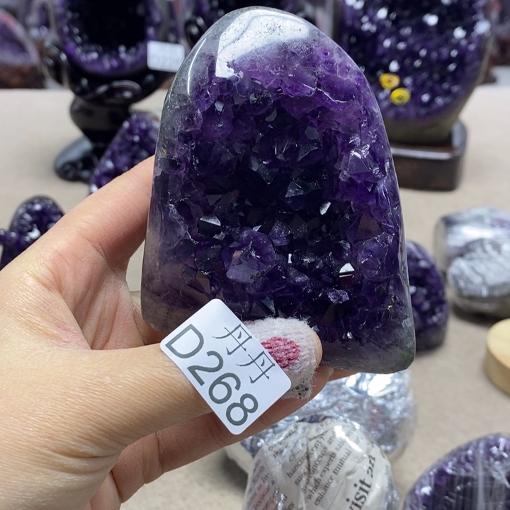 未镶嵌大型摆件（非配饰）水晶