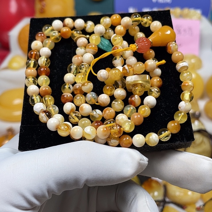 未镶嵌蜜蜡裸石沁色花蜡108链