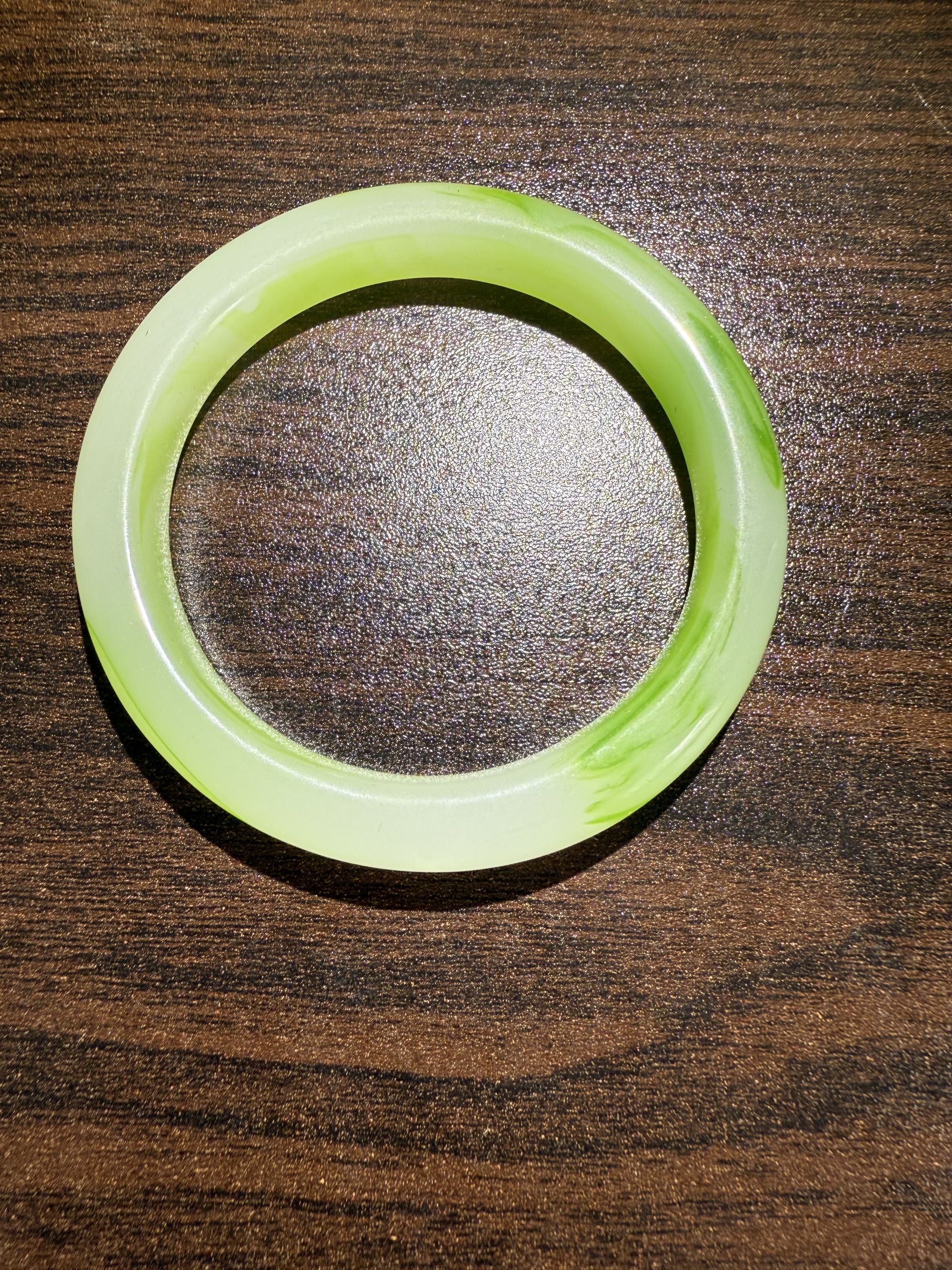 W032绿飘花精品手镯