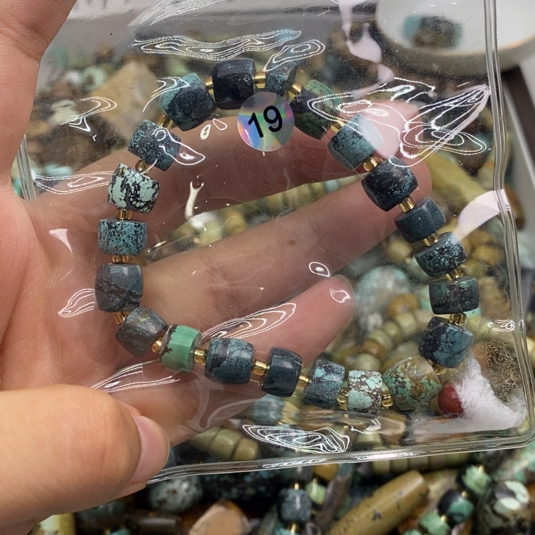 z****南红玛瑙未镶嵌挂件