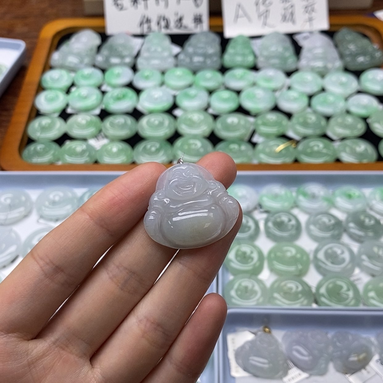 【闪购商品】翡翠颈饰未镶嵌佛公