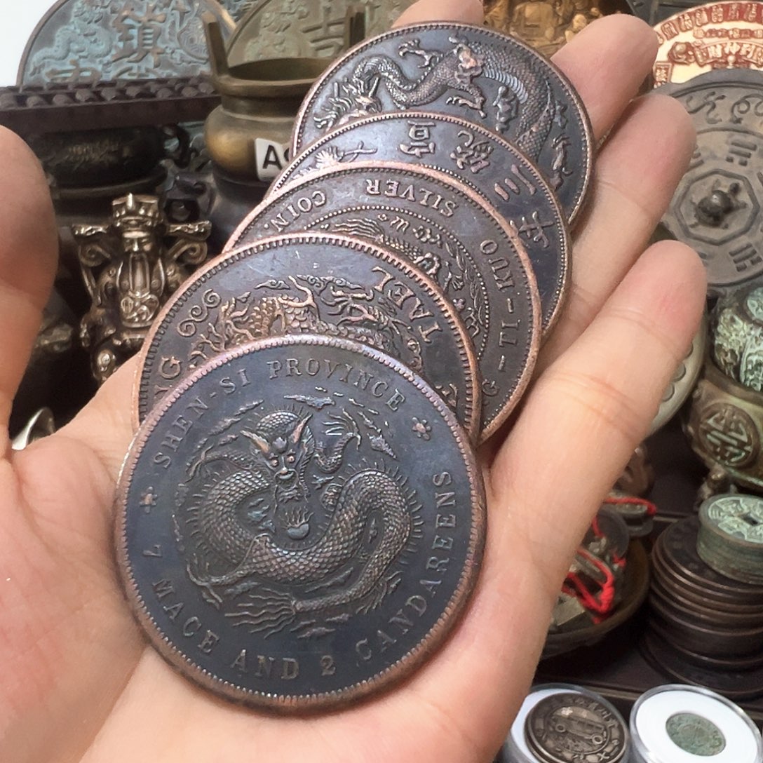 金属复古风格摆件