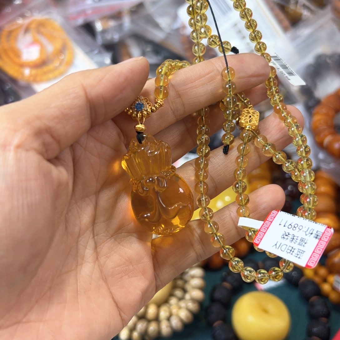 琥珀珠宝奇石未镶嵌392