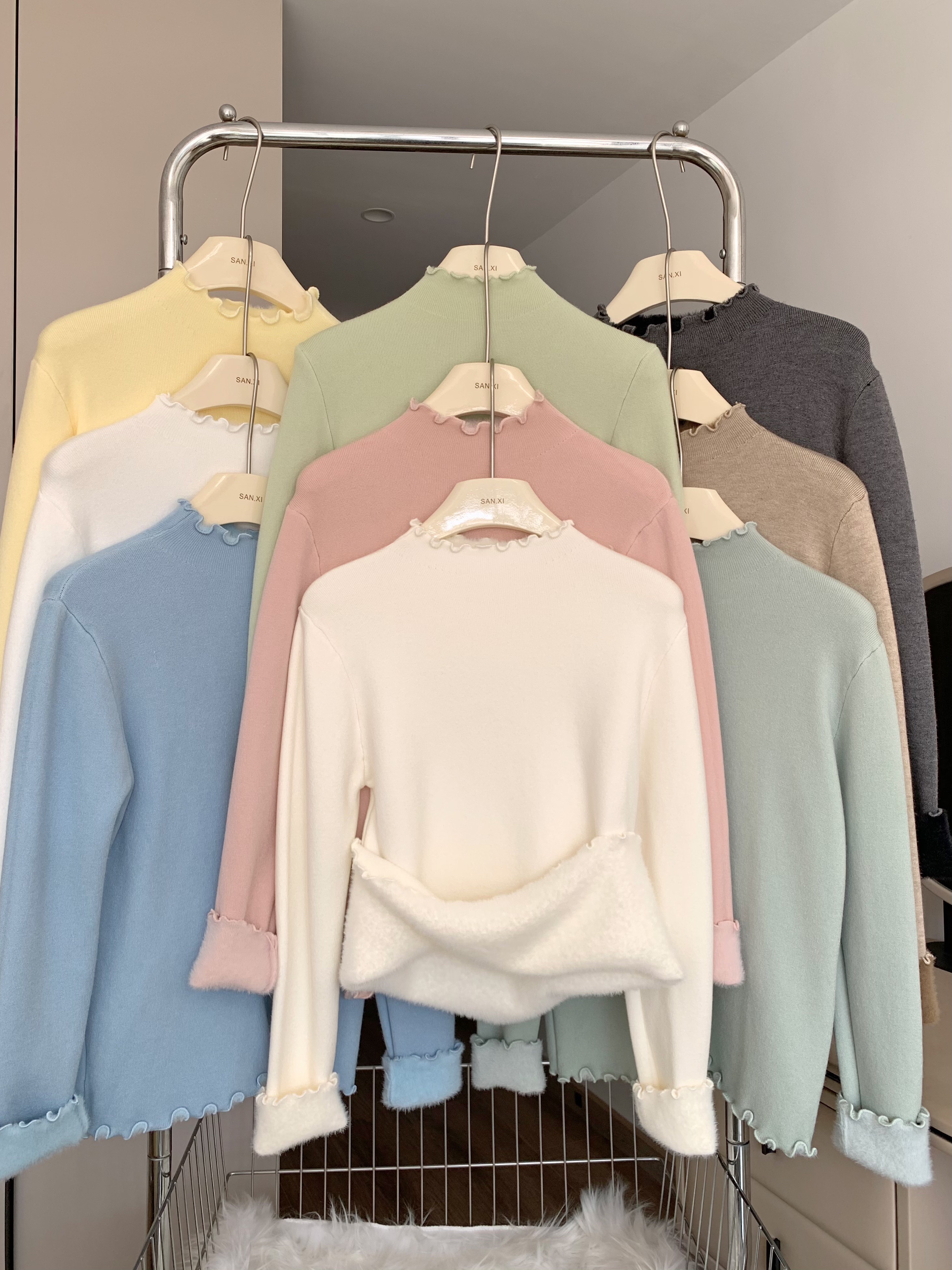 半高领毛衣女一体绒加绒加厚针织打底衫内搭新款修身保暖上衣