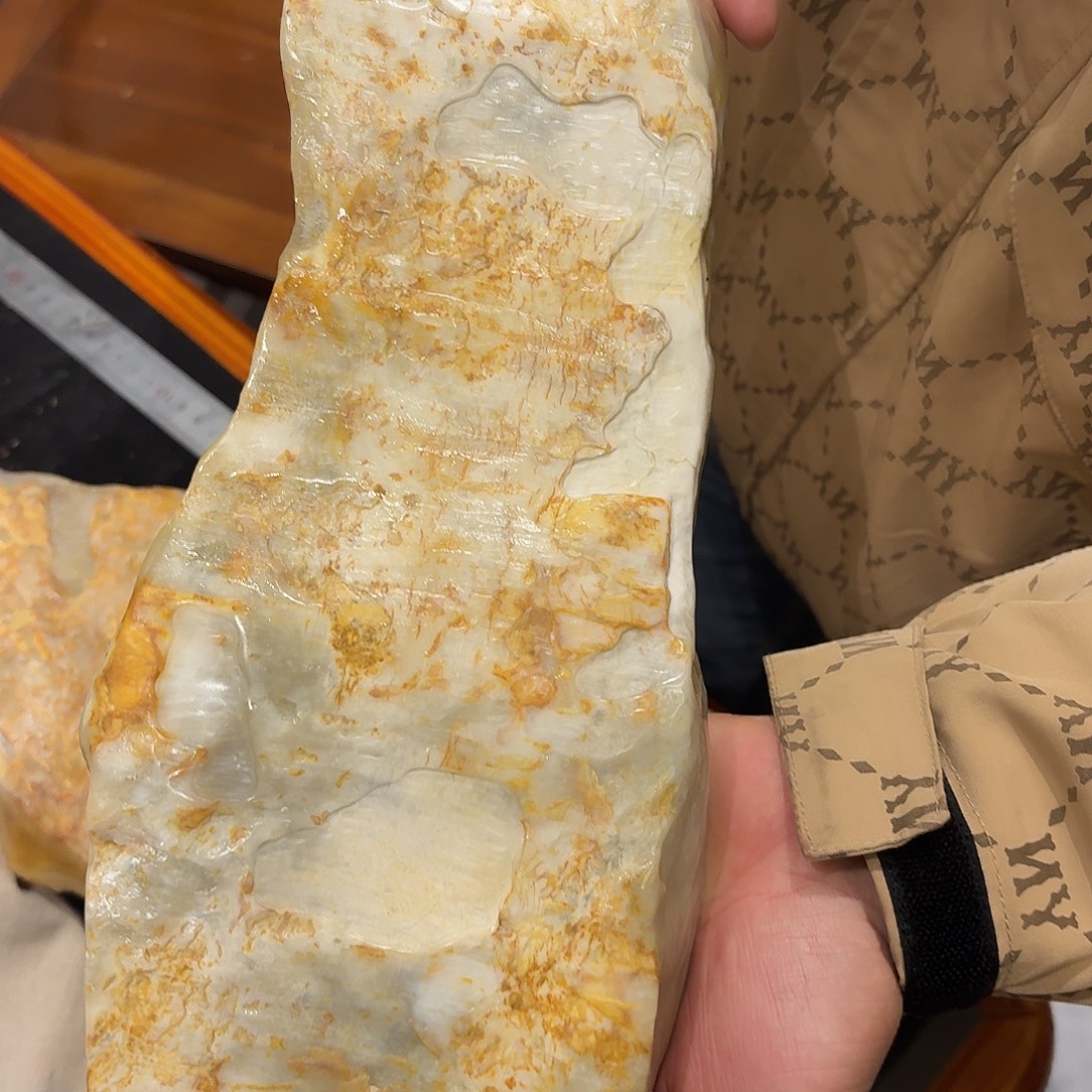 昌化石昌化三彩冻