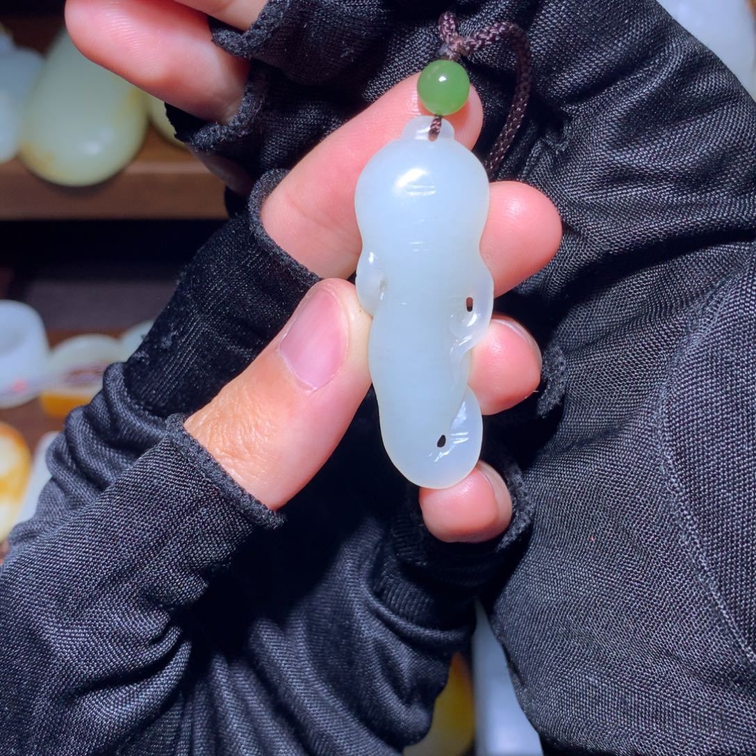 颈饰未镶嵌和田玉