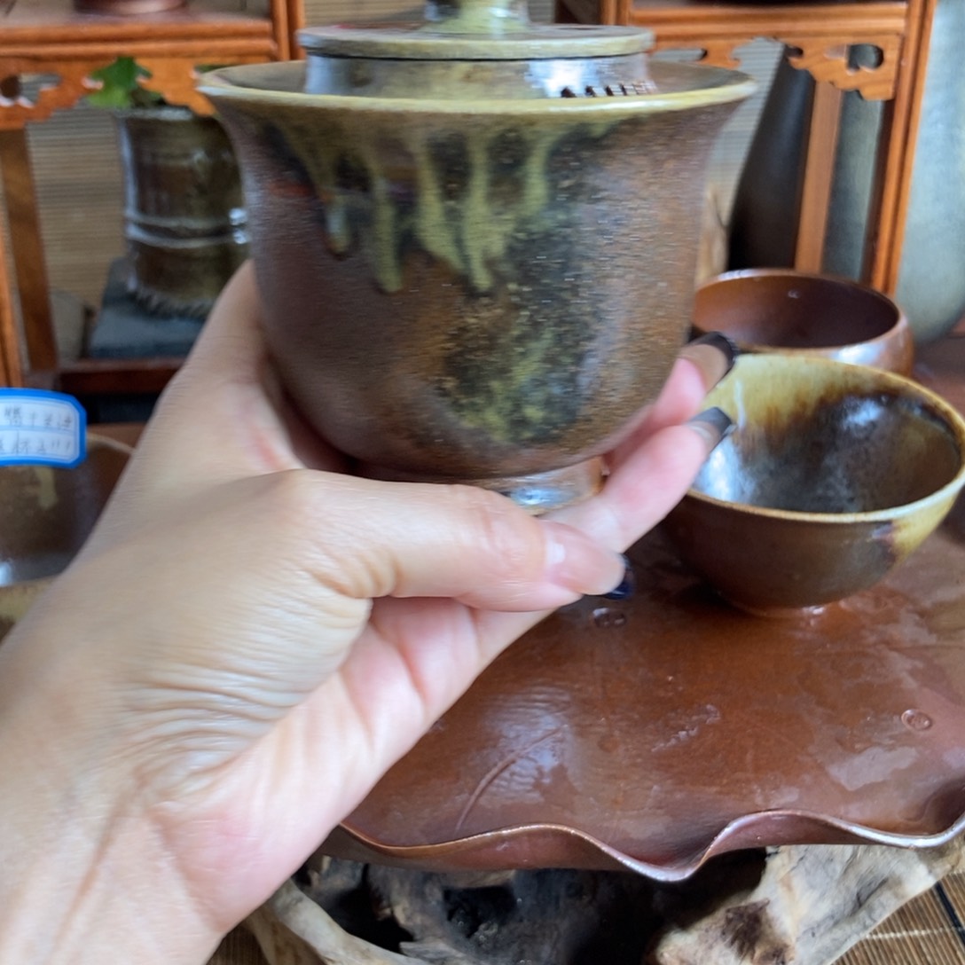 通红柴烧杯子红色水****