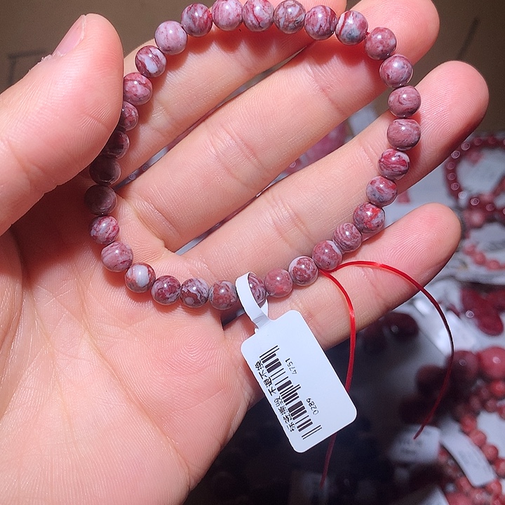 天然辰砂原石手串