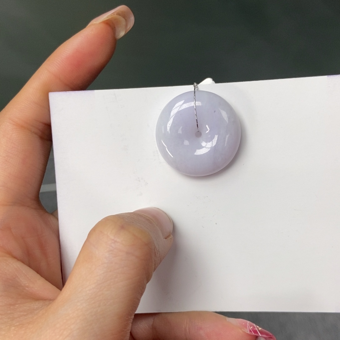 翡翠颈饰未镶嵌天然翡翠