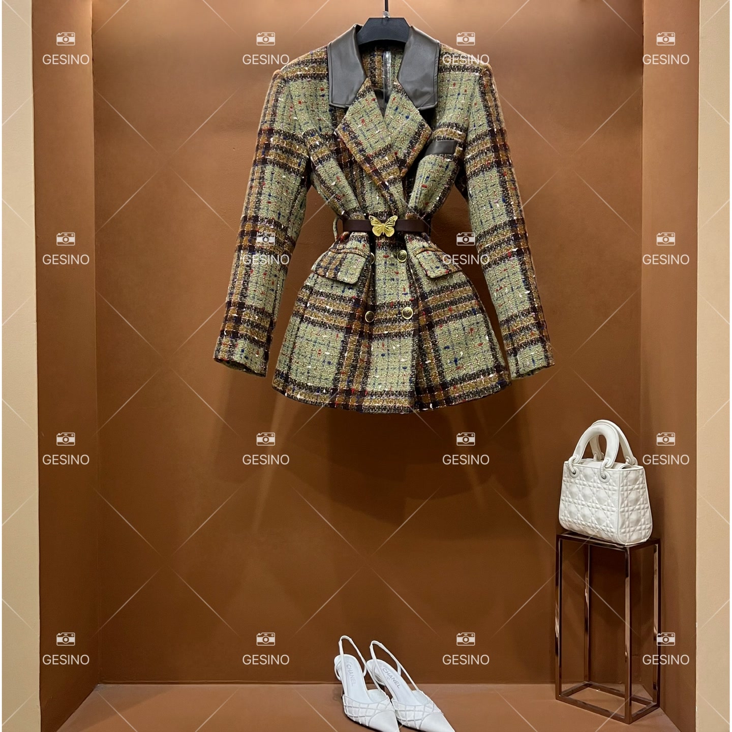 【静】秋冬气质小香风时尚设计师中长款外套 QD-2025177