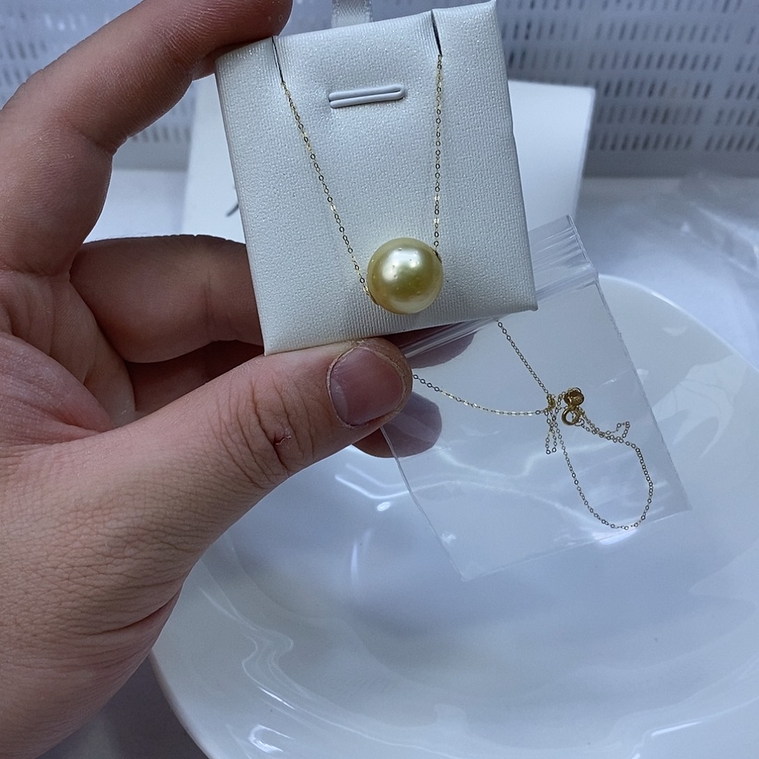 海水珍珠颈饰合金