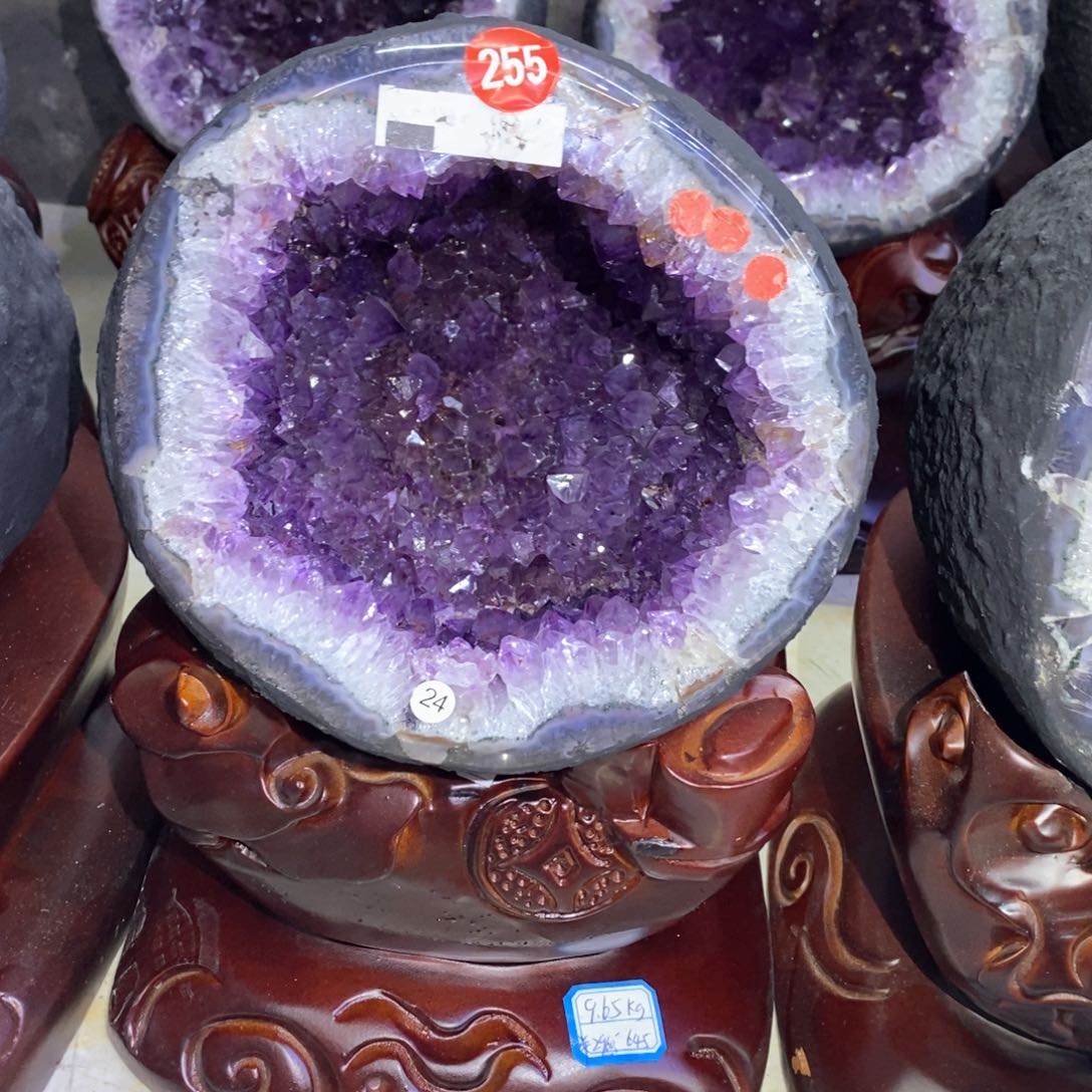 紫晶摆件未镶嵌莹