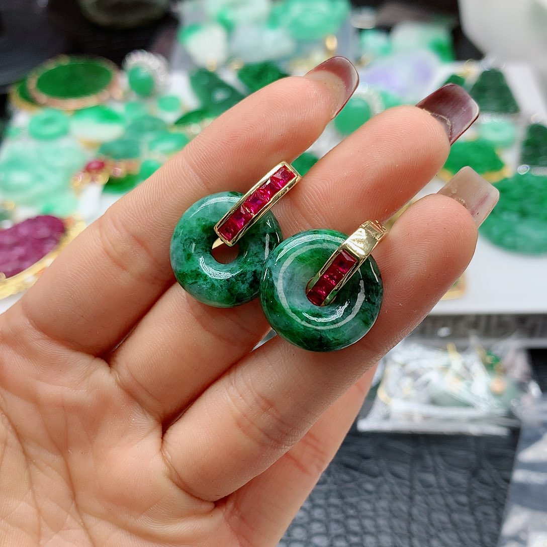 【闪购商品】翡翠耳饰未镶嵌，