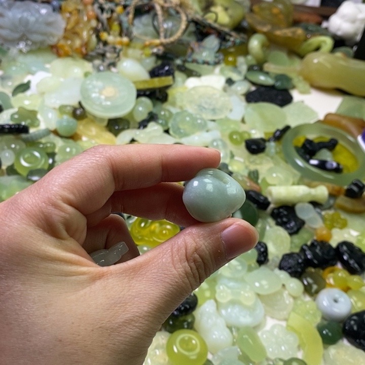 蛇纹石玉合金颈饰