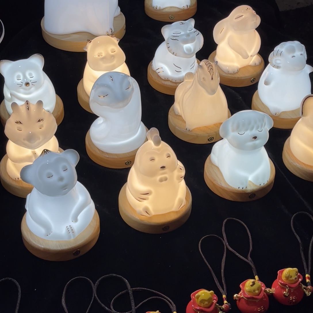 陶瓷哈哈哈哈哈哈哈