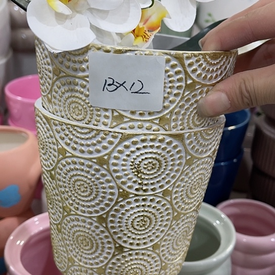 多肉绿植陶瓷花盆9.9包邮，有孔